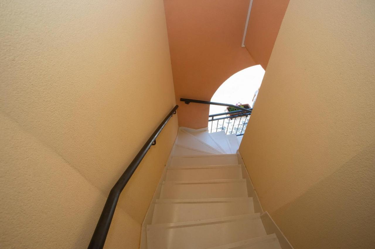 Apartamento Villla Brigitte Tučepi Exterior foto