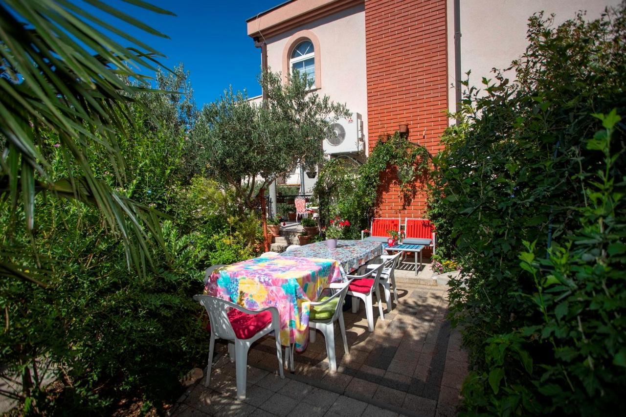 Apartamento Villla Brigitte Tučepi Exterior foto